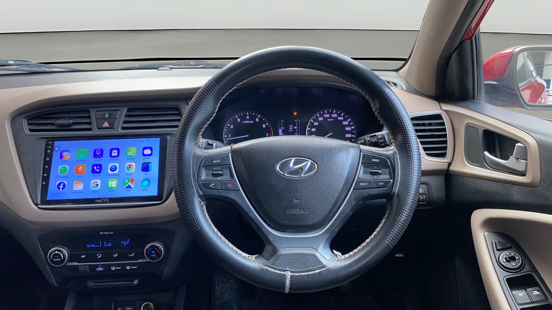 View 2015 Hyundai Elite i20 1.2 Sportz Option Petrol Image 14 Used 2015 Hyundai Elite i20 1.2 Sportz Option Petrol Image 14