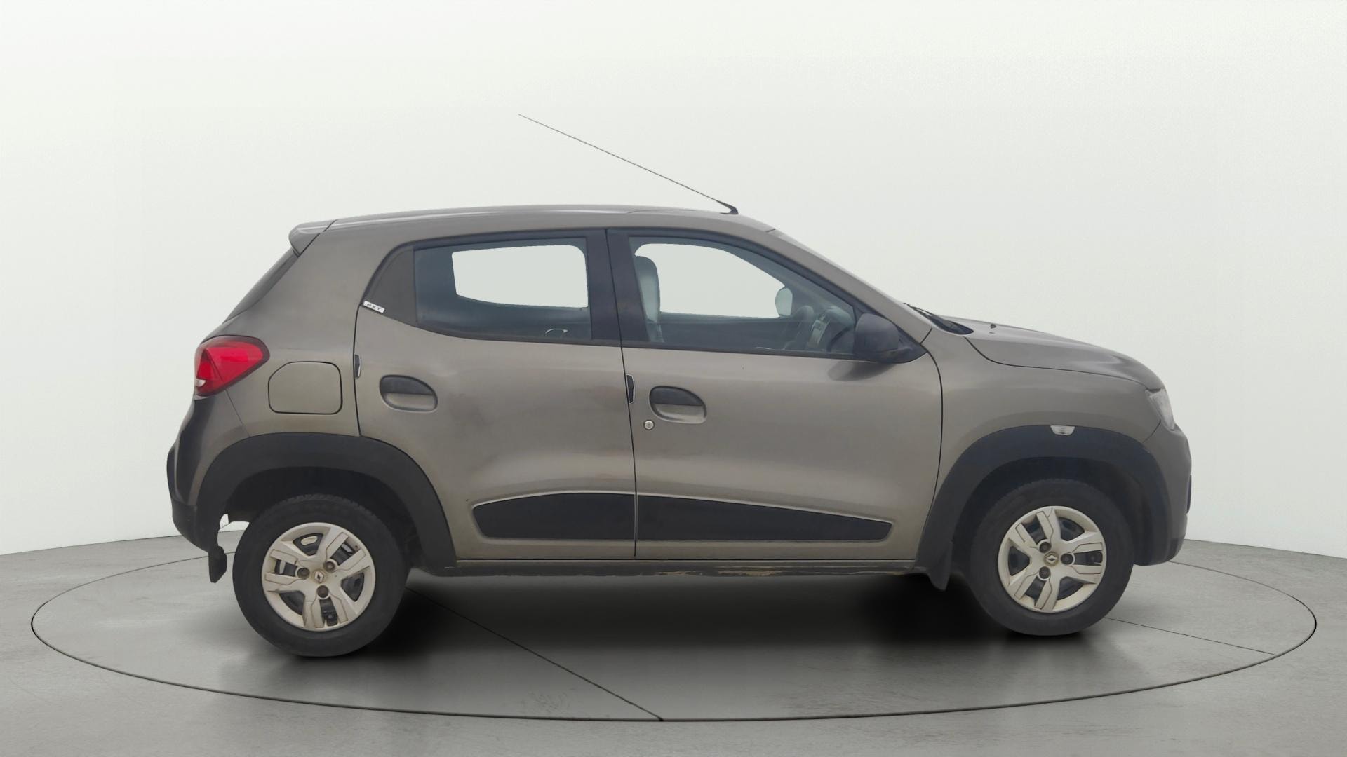 View 2020 Renault Kwid RXL 1.0 BS IV Image 8 Used 2020 Renault Kwid RXL 1.0 BS IV Image 8