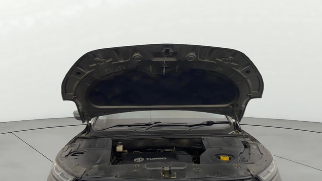 View MG Hector Plus Image 21 Used MG Hector Plus Image 21