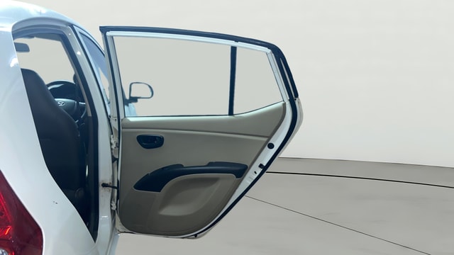 View Hyundai i10 Image 7 Used Hyundai i10 Image 7