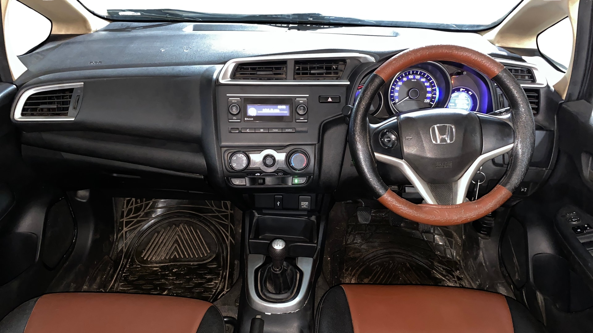 View 2018 Honda Jazz E MT Diesel Image 15 Used 2018 Honda Jazz E MT Diesel Image 15