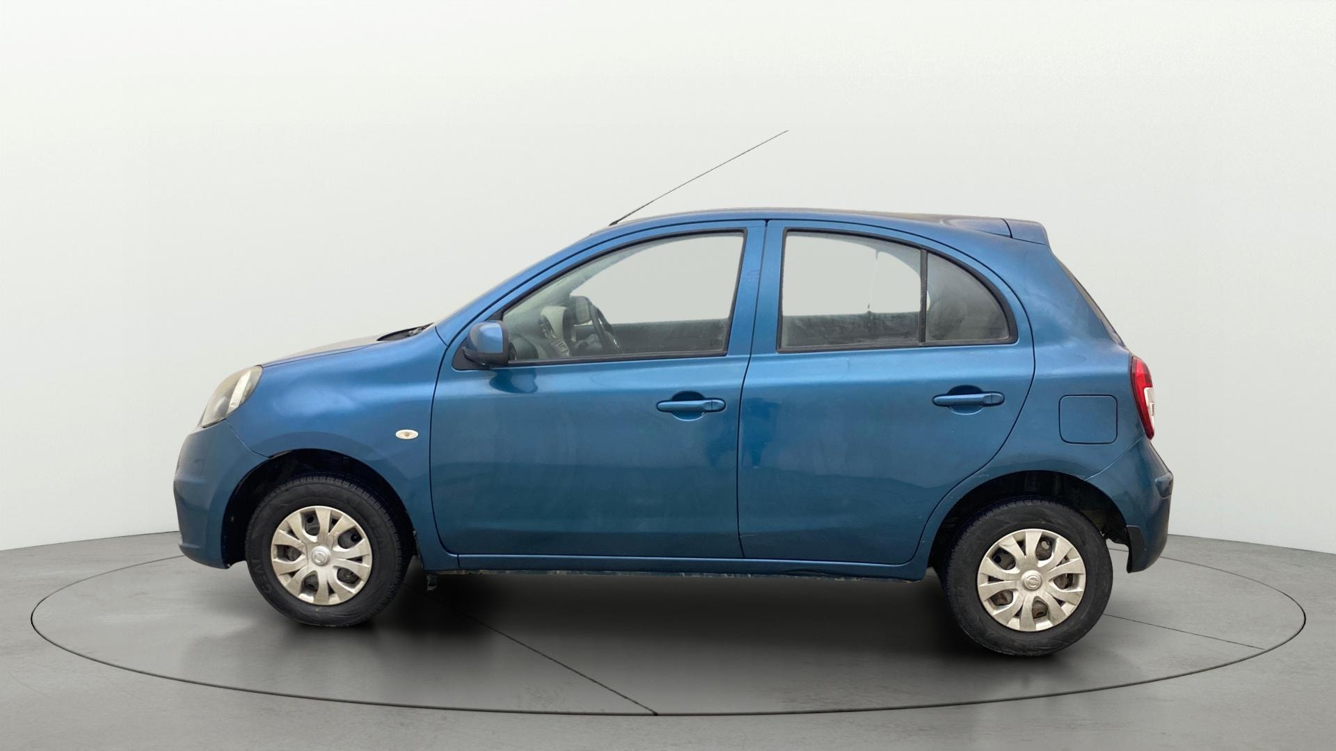 View 2016 Nissan Micra Active XV Image 5 Used 2016 Nissan Micra Active XV Image 5
