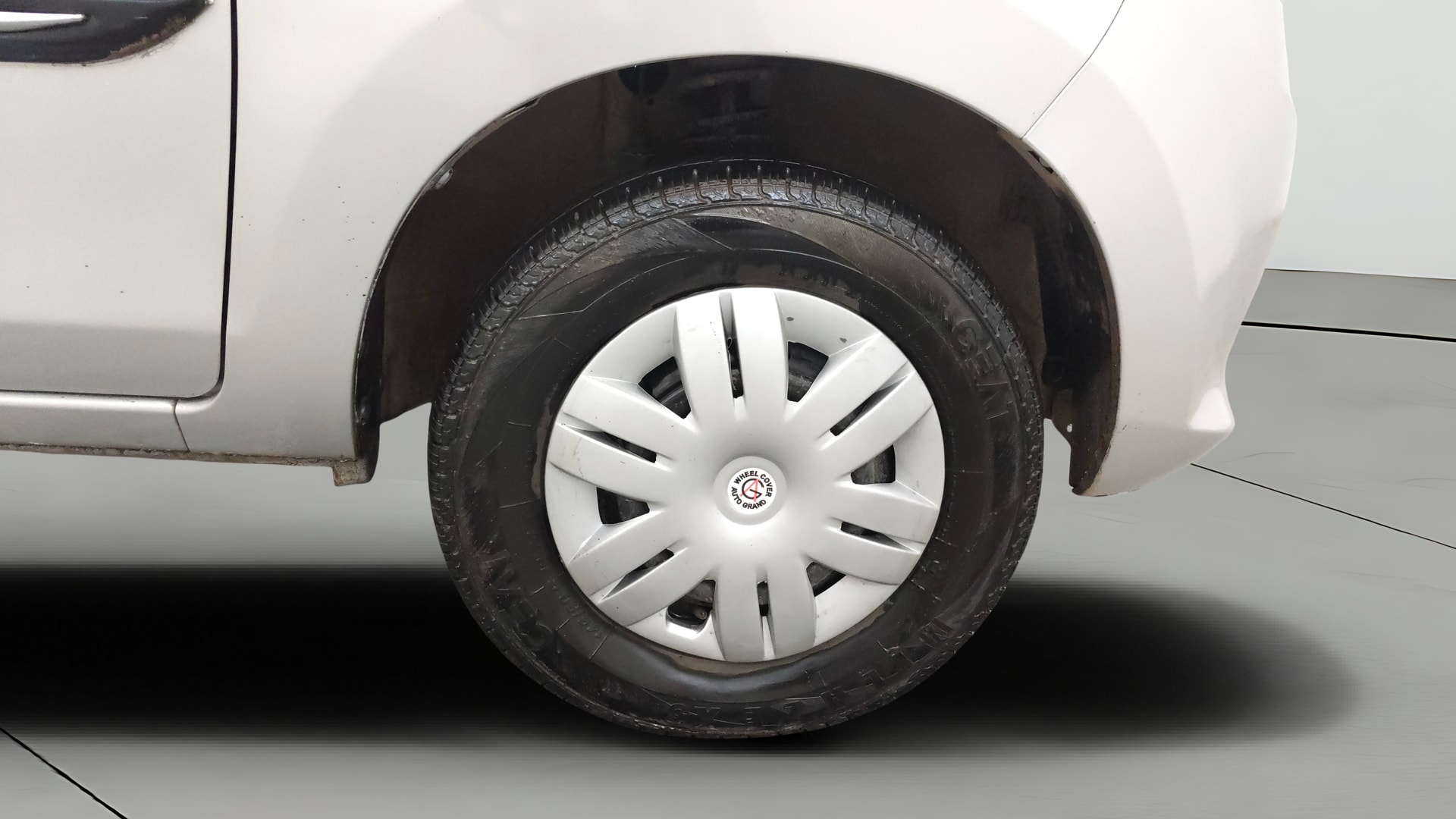 View 2015 Maruti Suzuki Alto 800 LX Image 39 Used 2015 Maruti Suzuki Alto 800 LX Image 39