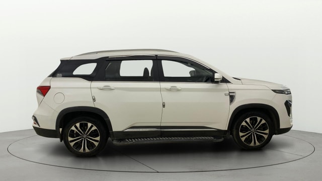 View MG Hector Plus Image 8 Used MG Hector Plus Image 8