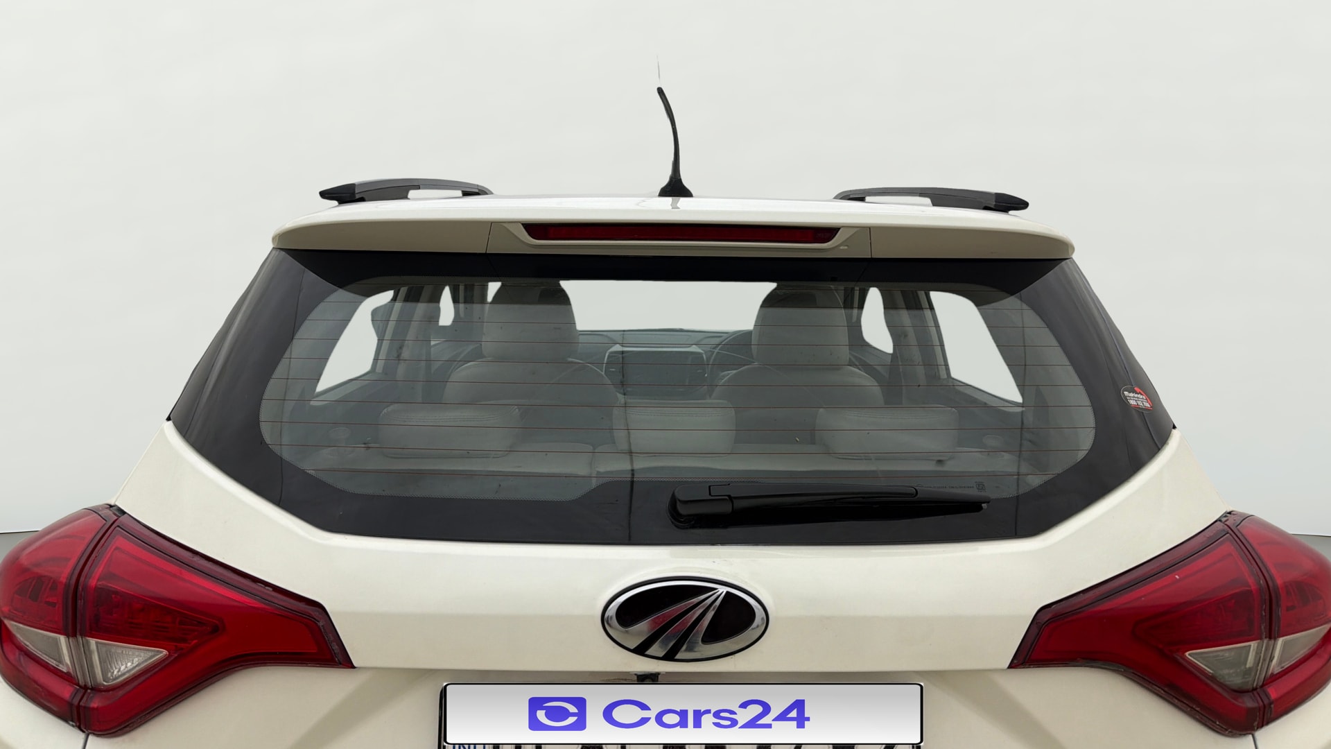 Used 2022 Mahindra XUV300 Used 2022 Mahindra XUV300