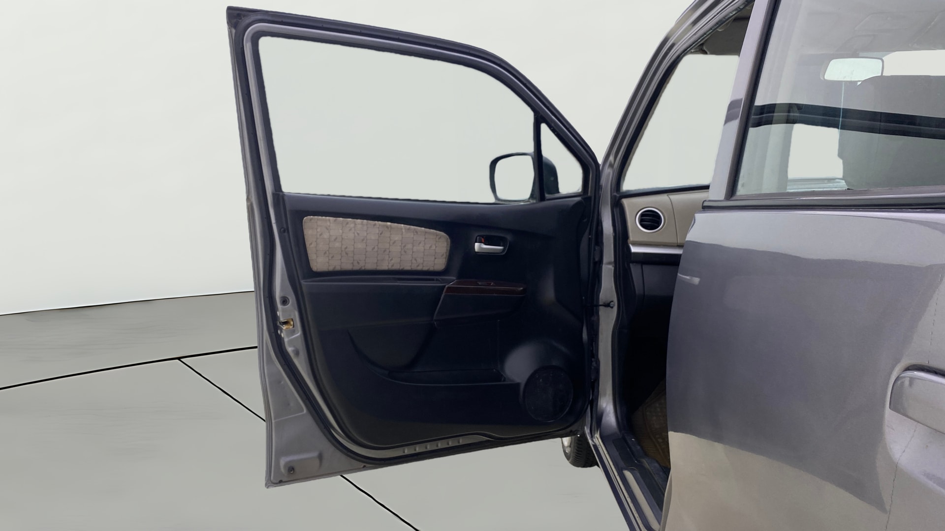 View 2016 Maruti Suzuki 1000 Base Variant Image 30 Used 2016 Maruti Suzuki 1000 Base Variant Image 30
