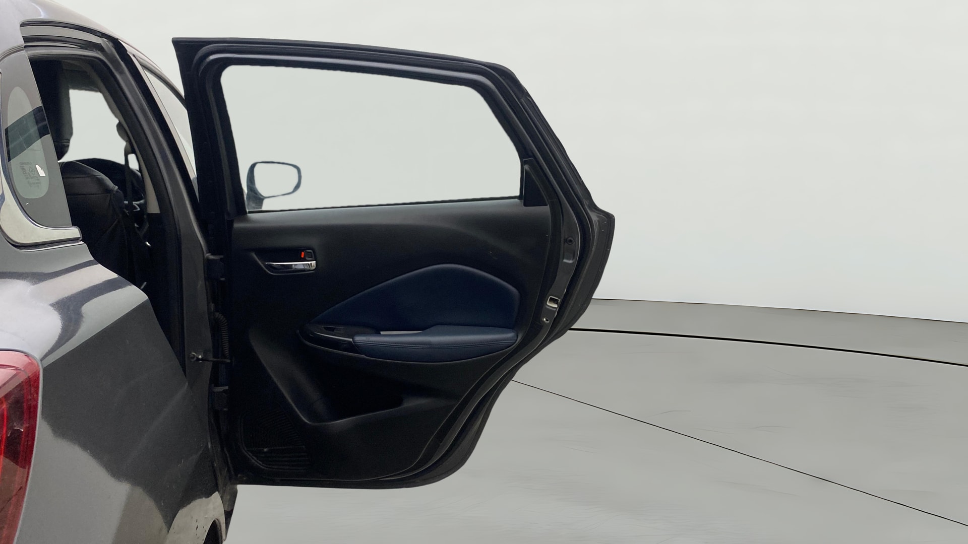 View 2023 Maruti Suzuki 1000 Base Variant Image 5 Used 2023 Maruti Suzuki 1000 Base Variant Image 5