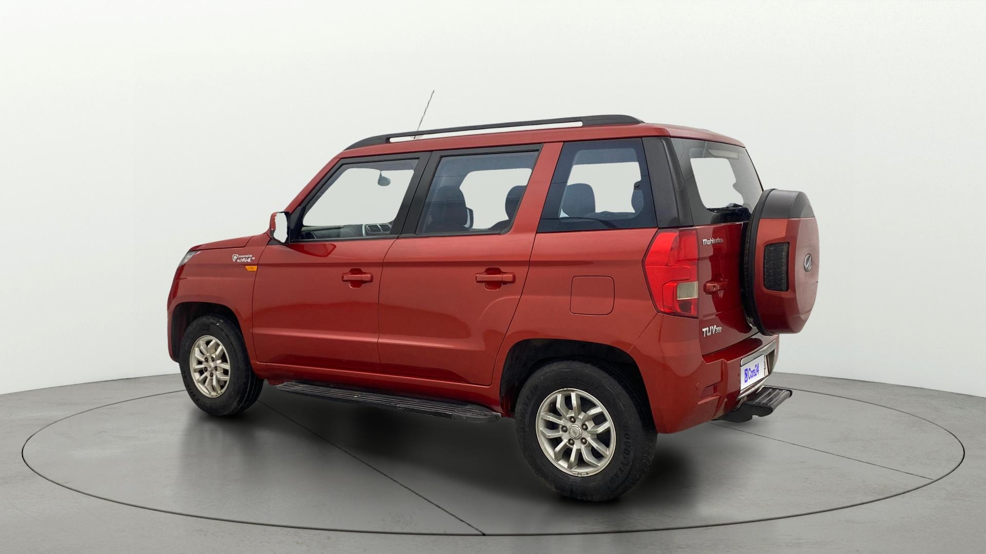 View 2017 Mahindra TUV300 T8 Image 2 Used 2017 Mahindra TUV300 T8 Image 2