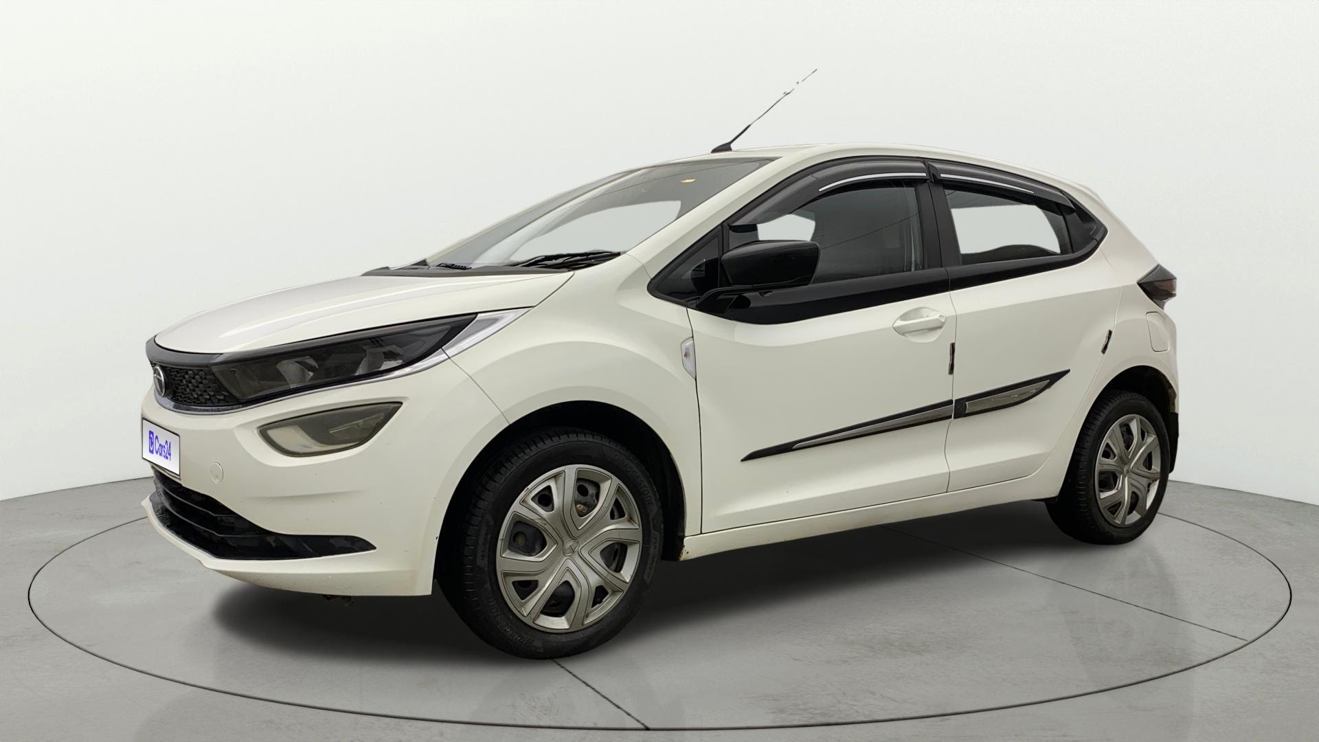 View 2023 Tata Altroz XZ Petrol Image 34 Used 2023 Tata Altroz XZ Petrol Image 34