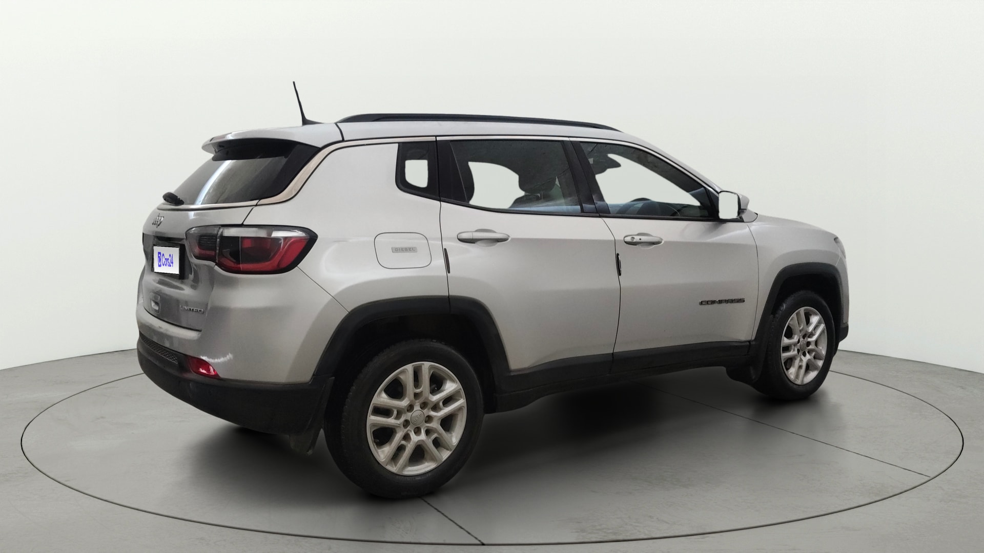 View 2018 Jeep Compass Limited 4X4 2.0 Diesel BS IV Image 44 Used 2018 Jeep Compass Limited 4X4 2.0 Diesel BS IV Image 44