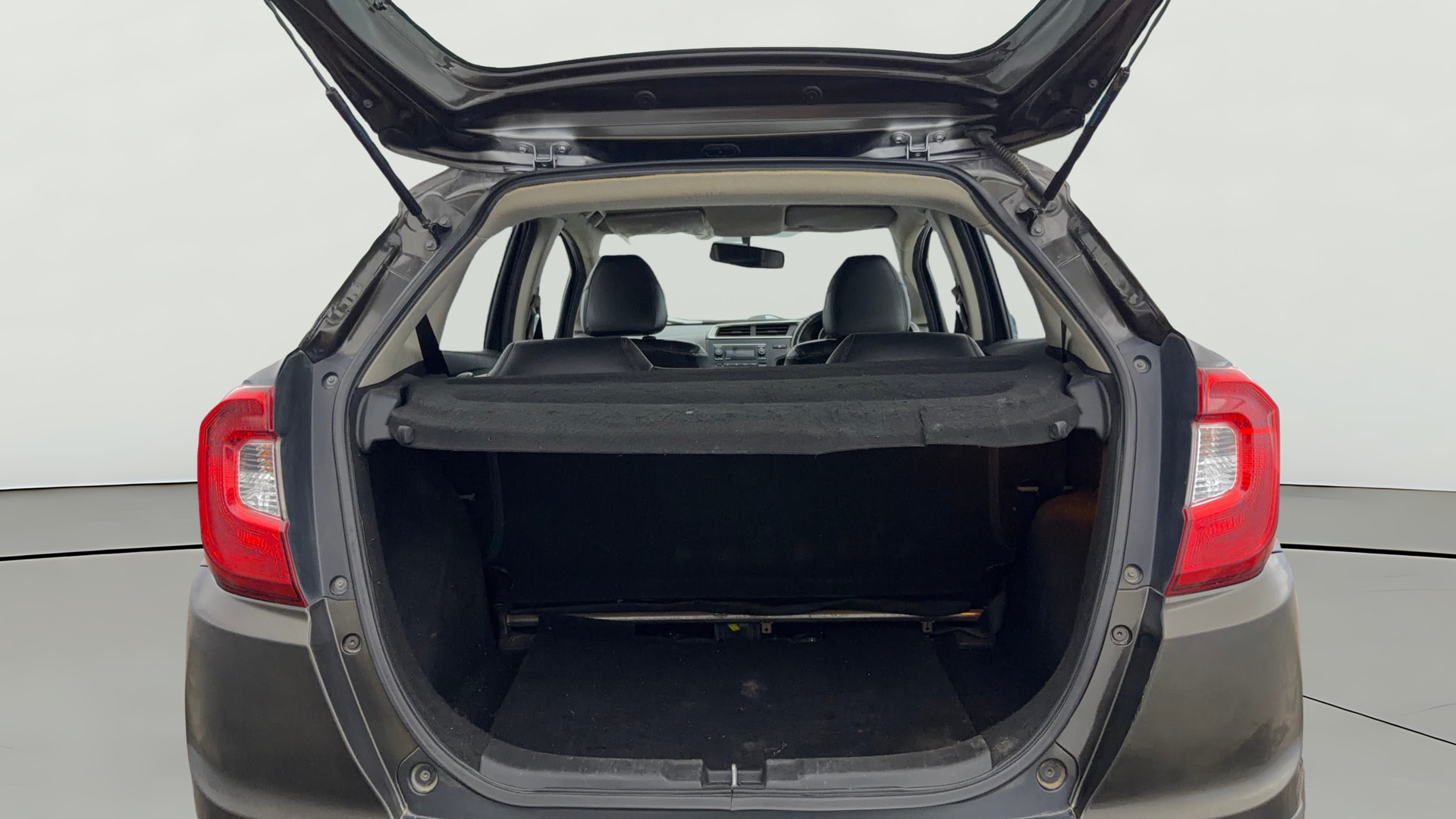 View 2019 Honda WR-V S MT Diesel Edge Edition Image 37 Used 2019 Honda WR-V S MT Diesel Edge Edition Image 37