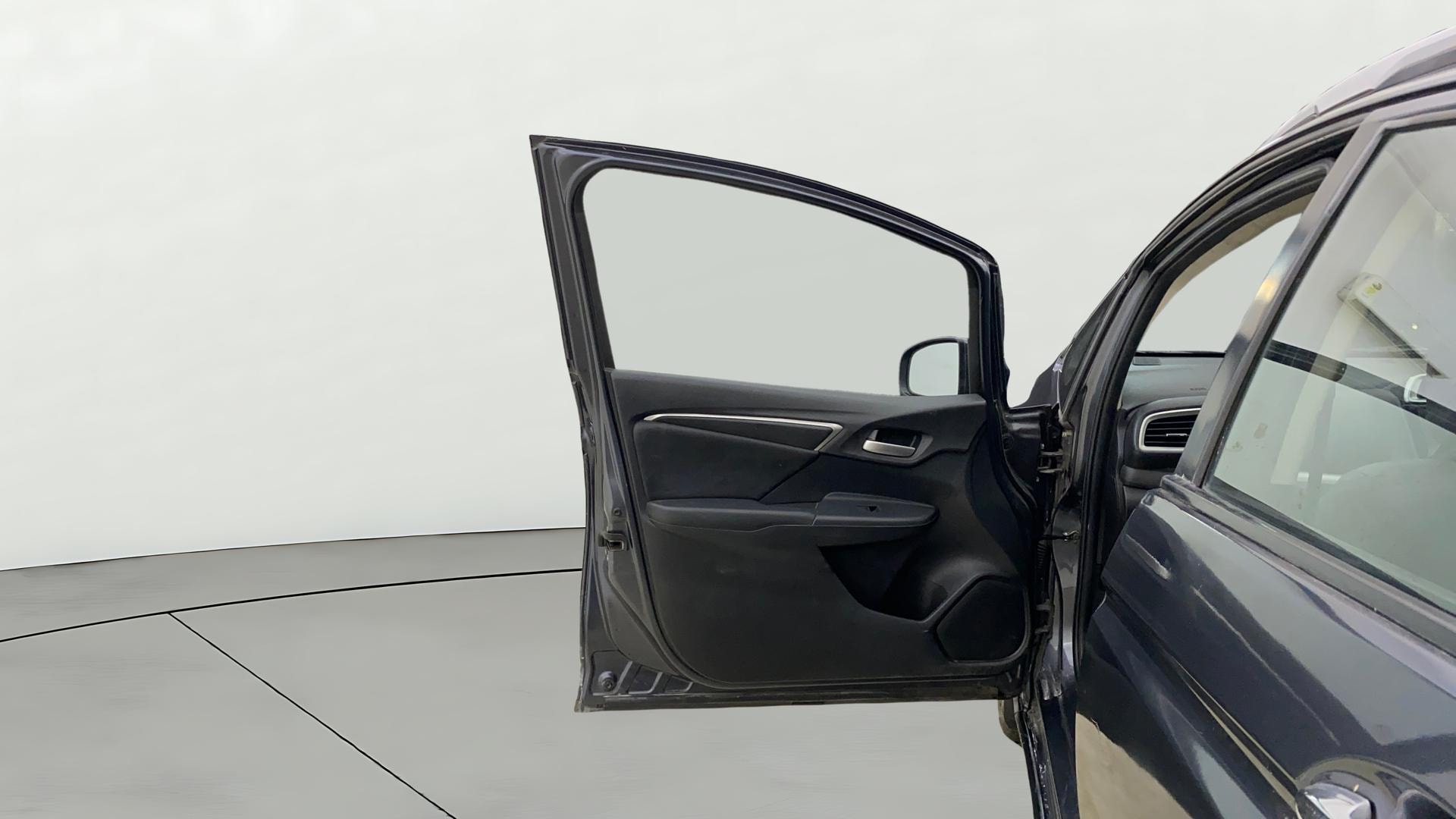 View 2022 Honda WR-V S MT Diesel Edge Edition Image 33 Used 2022 Honda WR-V S MT Diesel Edge Edition Image 33