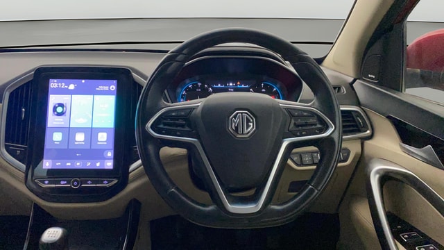View MG Hector Image 13 Used MG Hector Image 13