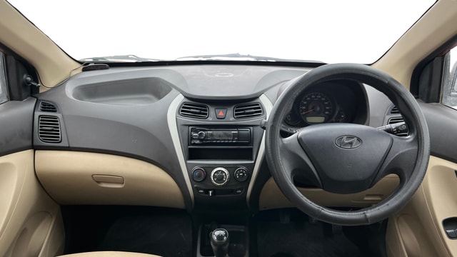 View Hyundai EON Image 15 Used Hyundai EON Image 15