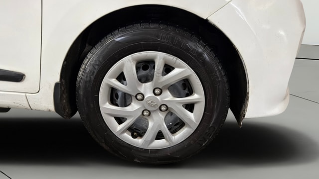 View Hyundai Grand i10 Image 39 Used Hyundai Grand i10 Image 39