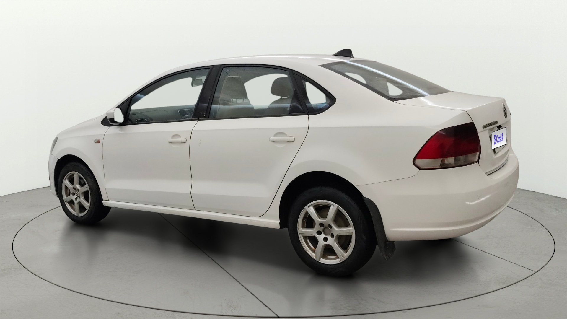 View 2013 Volkswagen Vento 1.2 L TSI Comfortline Petrol AT Image 2 Used 2013 Volkswagen Vento 1.2 L TSI Comfortline Petrol AT Image 2