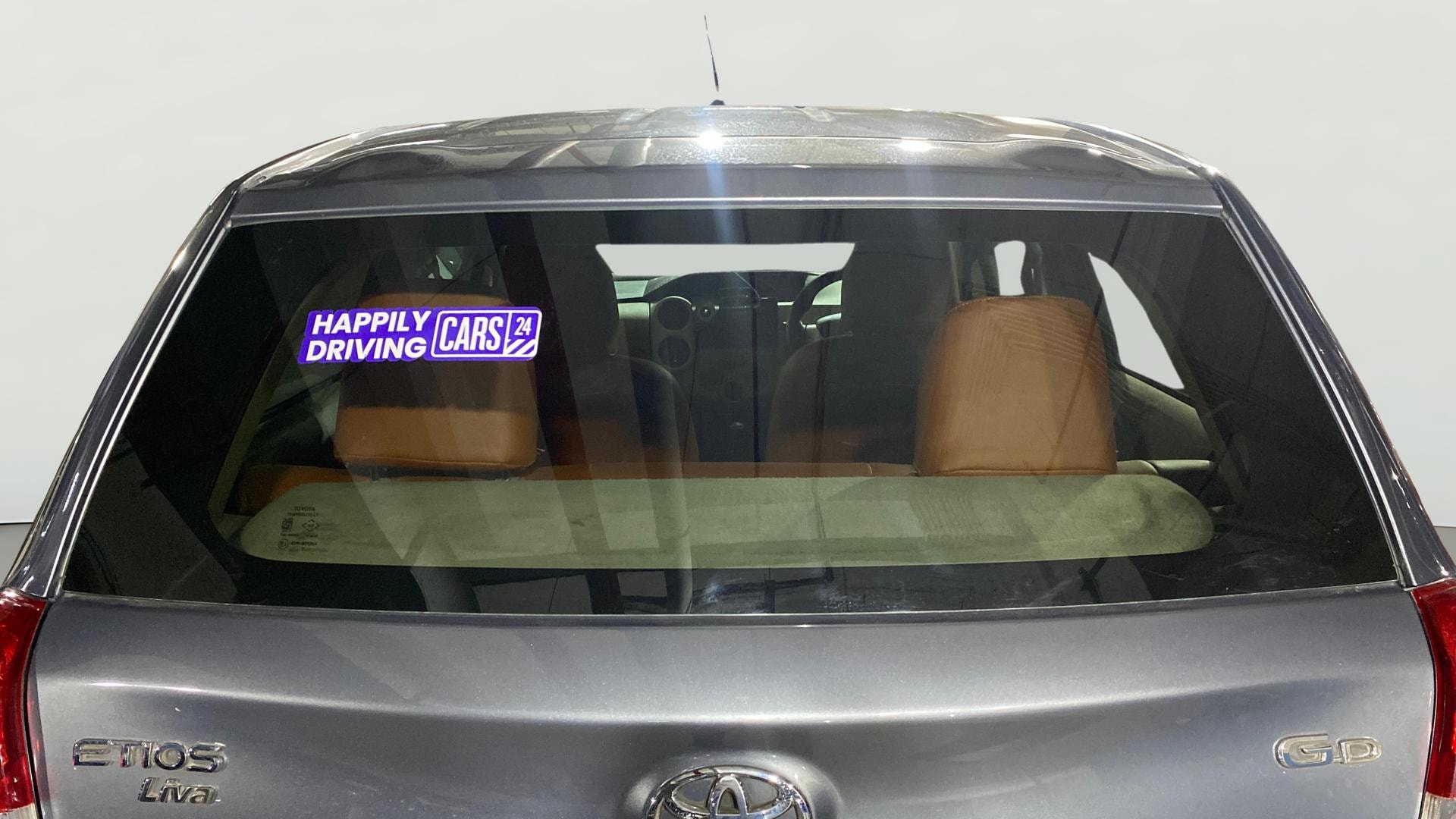 View 2013 Toyota Etios Liva GD Image 4 Used 2013 Toyota Etios Liva GD Image 4