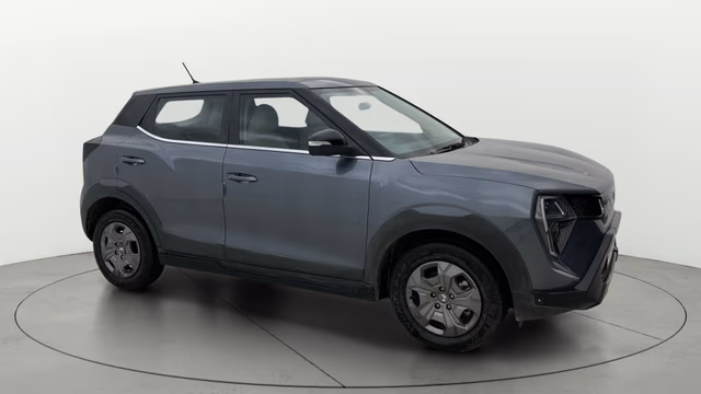 View Mahindra XUV 3XO Image 38 Used Mahindra XUV 3XO Image 38