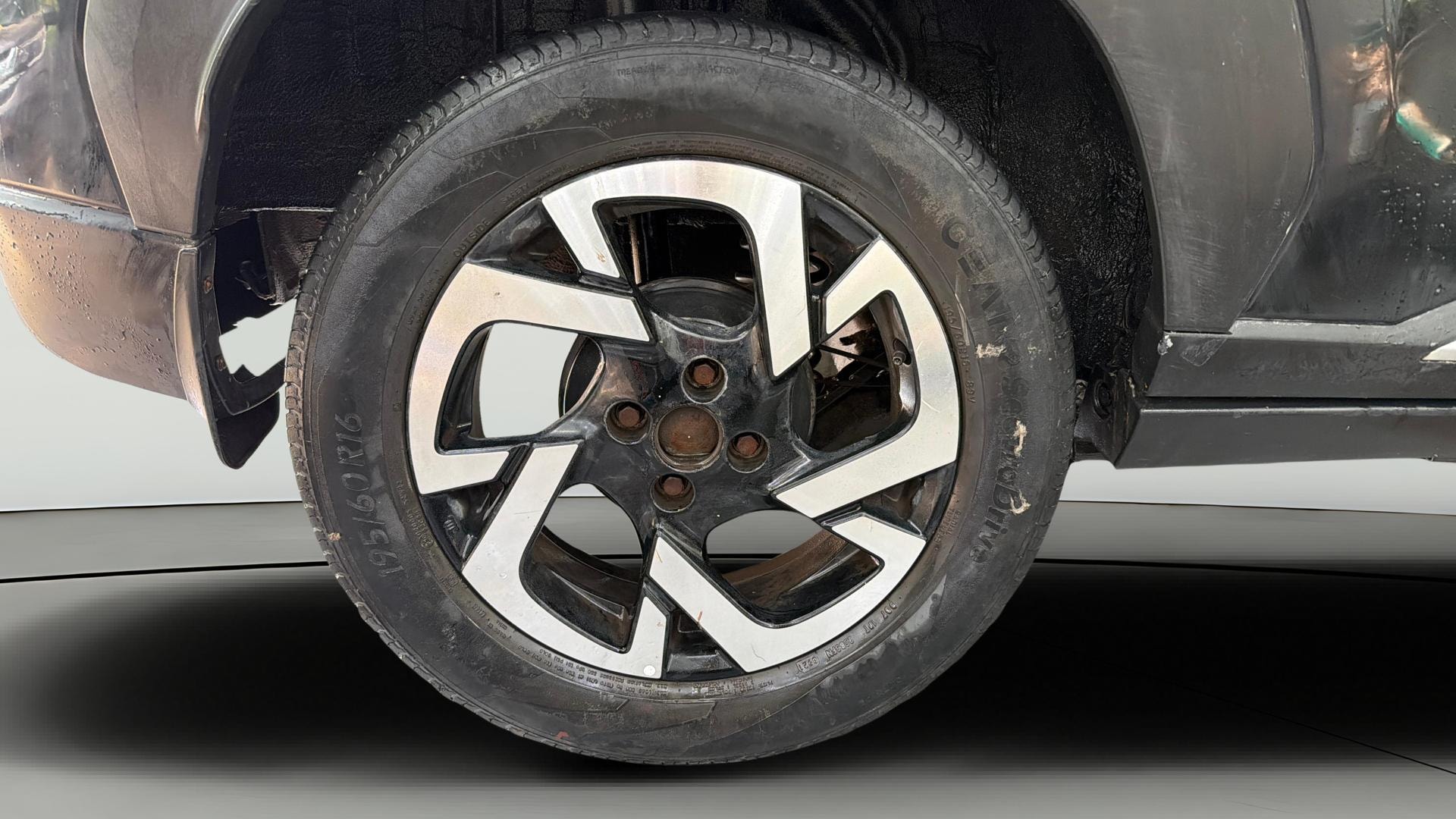 View 2021 Nissan Magnite XV Image 33 Used 2021 Nissan Magnite XV Image 33