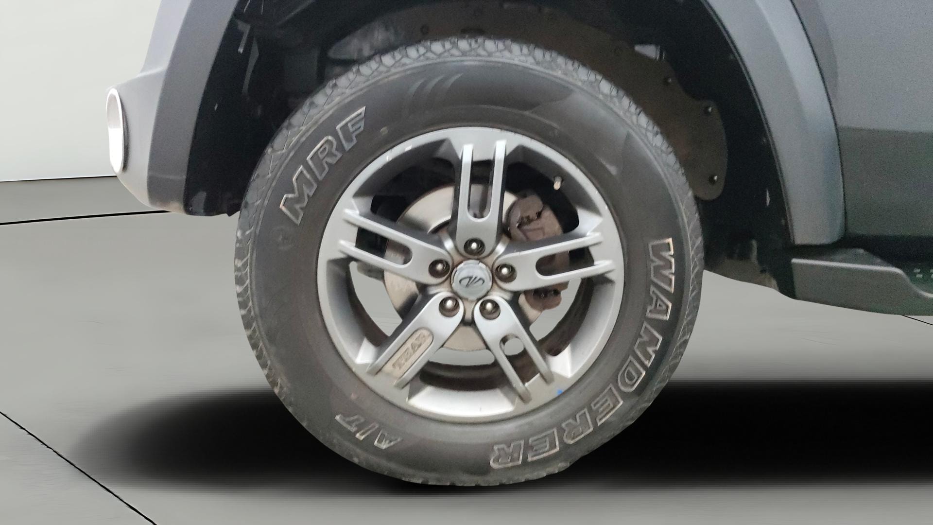 View 2021 Mahindra Thar AX Standard Manual Soft Top 6 Seater Image 26 Used 2021 Mahindra Thar AX Standard Manual Soft Top 6 Seater Image 26