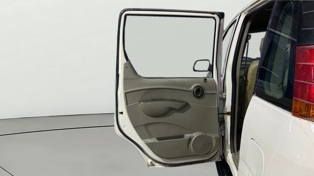 View Mahindra Quanto Image 23 Used Mahindra Quanto Image 23