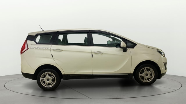View Mahindra Marazzo Image 8 Used Mahindra Marazzo Image 8