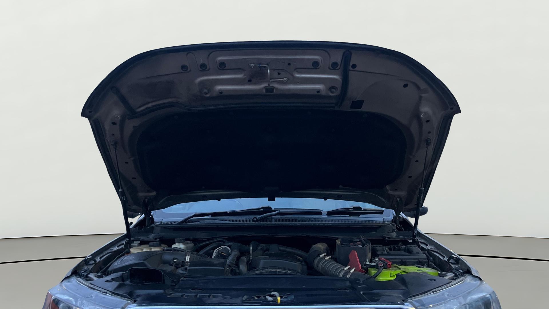 View 2021 Ford Endeavour 2.2L 4X2 AT Titanium Image 21 Used 2021 Ford Endeavour 2.2L 4X2 AT Titanium Image 21
