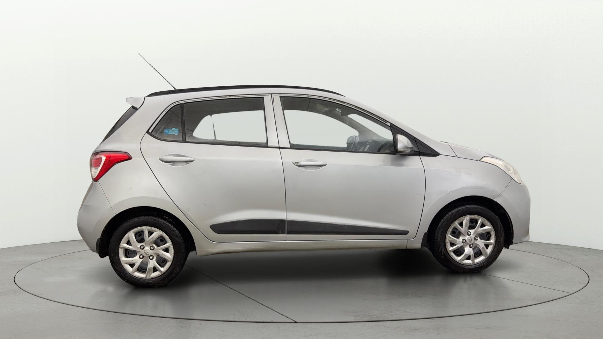 Used 2019 Hyundai Grand i10 Used 2019 Hyundai Grand i10