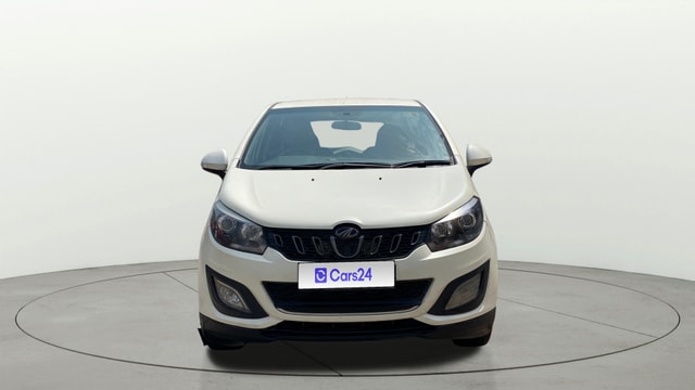 View Mahindra Marazzo Image 1 Used Mahindra Marazzo Image 1