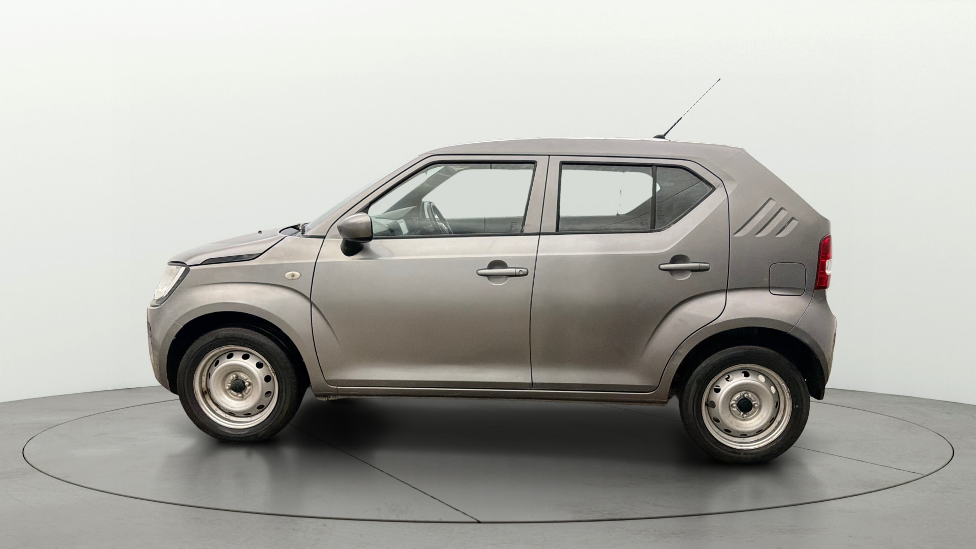 View 2023 Maruti Suzuki 1000 Base Variant Image 5 Used 2023 Maruti Suzuki 1000 Base Variant Image 5