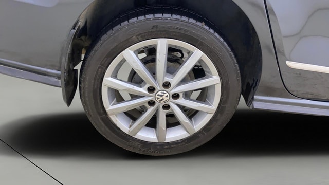 View Volkswagen Vento Image 24 Used Volkswagen Vento Image 24