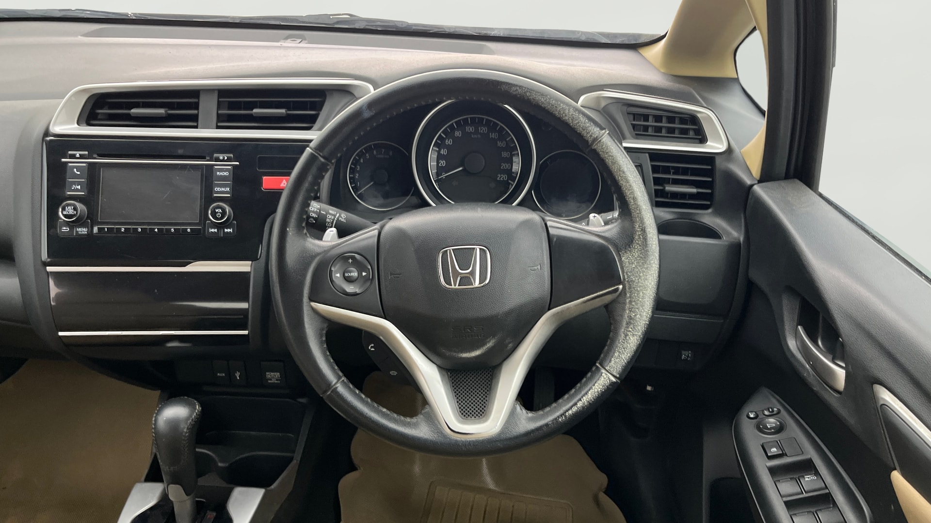 View 2015 Honda Jazz E MT Diesel Image 20 Used 2015 Honda Jazz E MT Diesel Image 20