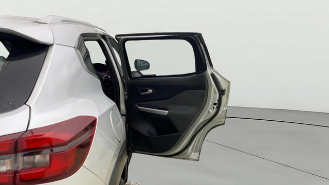 View Nissan Magnite Image 7 Used Nissan Magnite Image 7