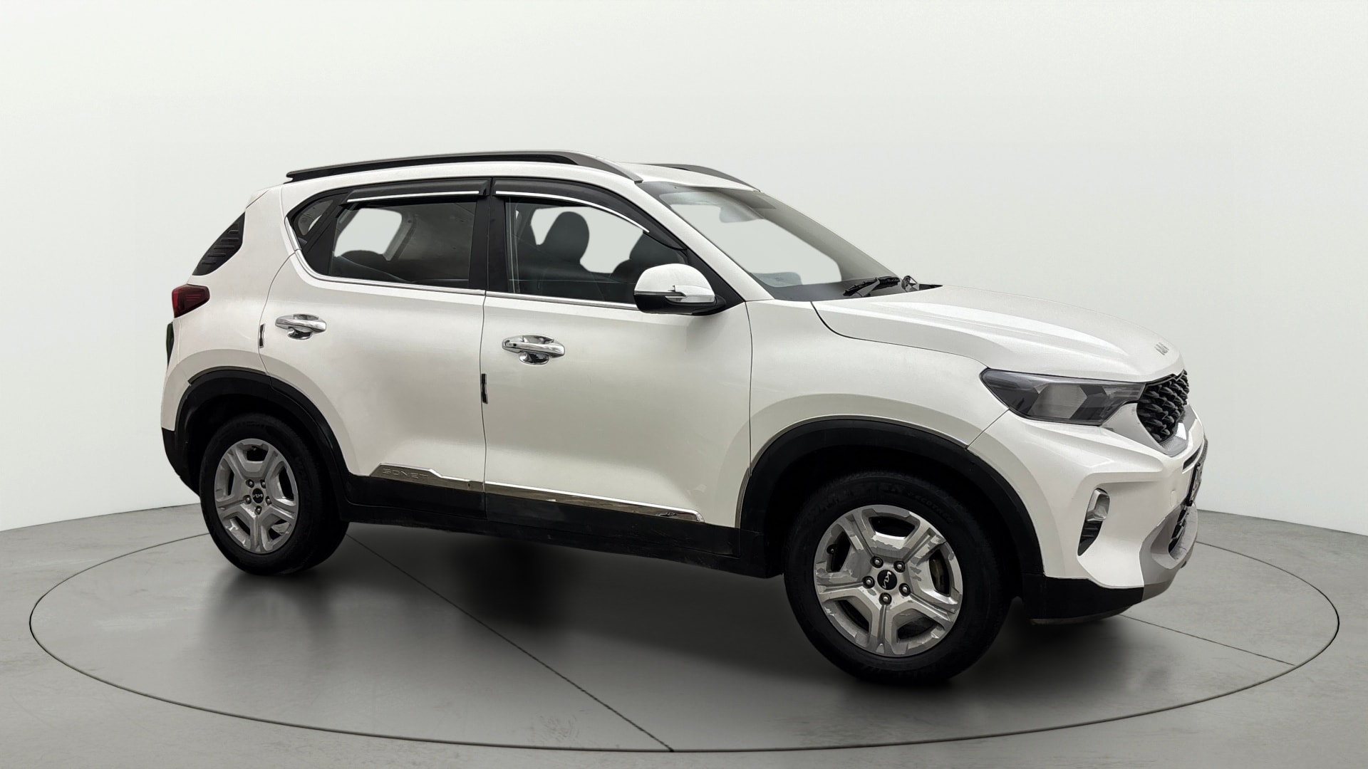 View 2022 Kia Sonet HTK Plus Diesel Image 21 Used 2022 Kia Sonet HTK Plus Diesel Image 21
