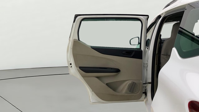 View Renault Triber Image 22 Used Renault Triber Image 22