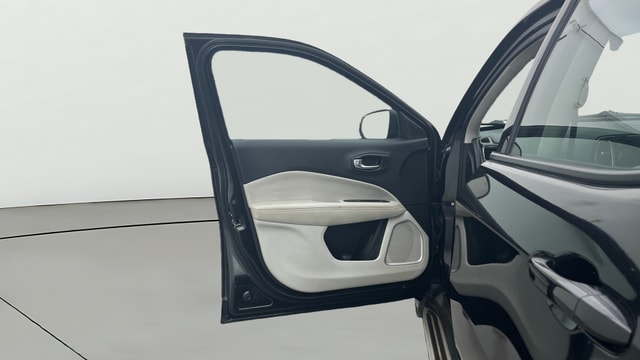 View Jeep Compass Image 37 Used Jeep Compass Image 37
