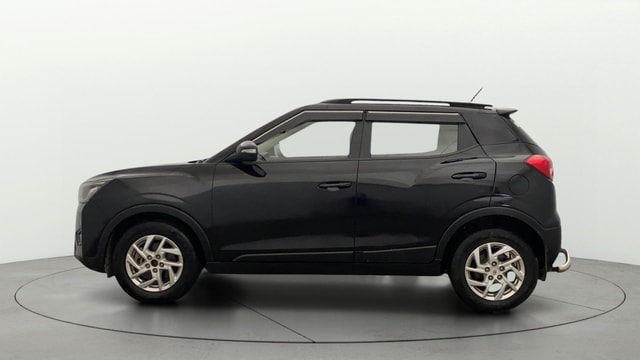 View Mahindra XUV300 Image 6 Used Mahindra XUV300 Image 6