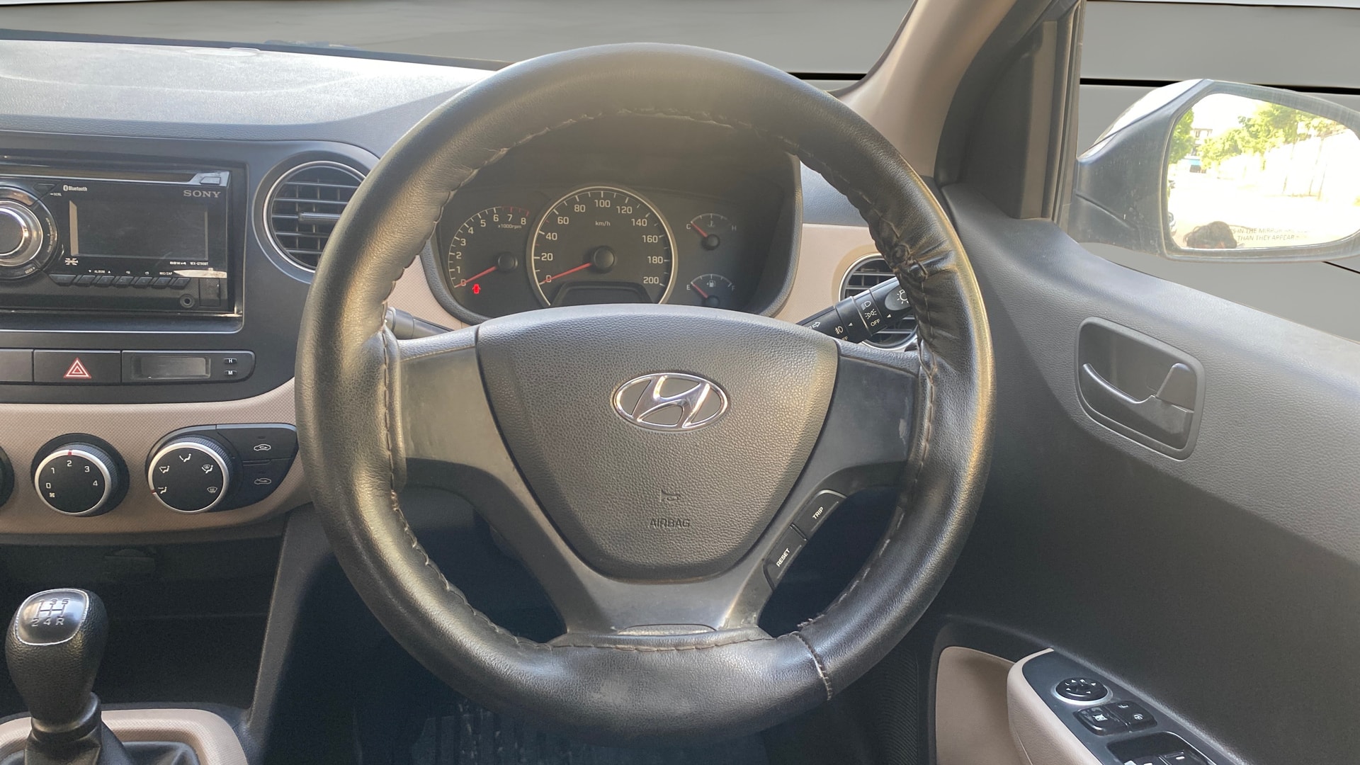 View 2016 Hyundai Grand i10 Magna 1.2 Kappa VTVT Image 21 Used 2016 Hyundai Grand i10 Magna 1.2 Kappa VTVT Image 21
