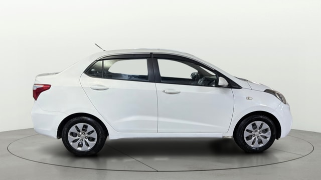 View Hyundai Xcent Image 8 Used Hyundai Xcent Image 8