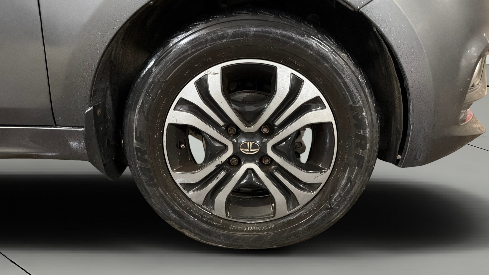 View 2020 Tata Tiago Revotorq XB Image 39 Used 2020 Tata Tiago Revotorq XB Image 39