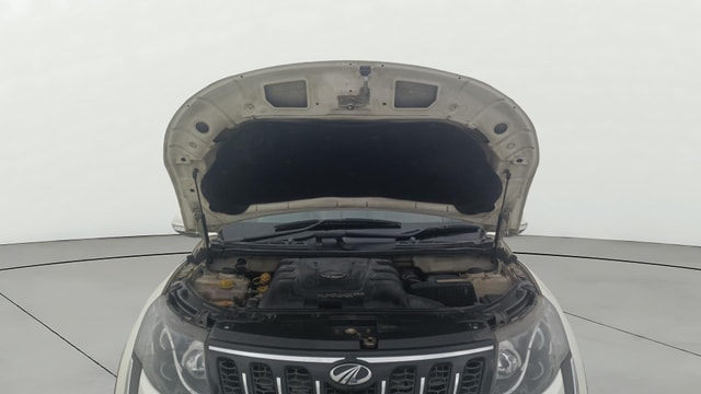 View Mahindra XUV500 Image 21 Used Mahindra XUV500 Image 21