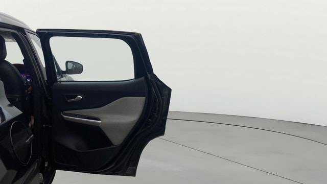 View Nissan Magnite Image 7 Used Nissan Magnite Image 7