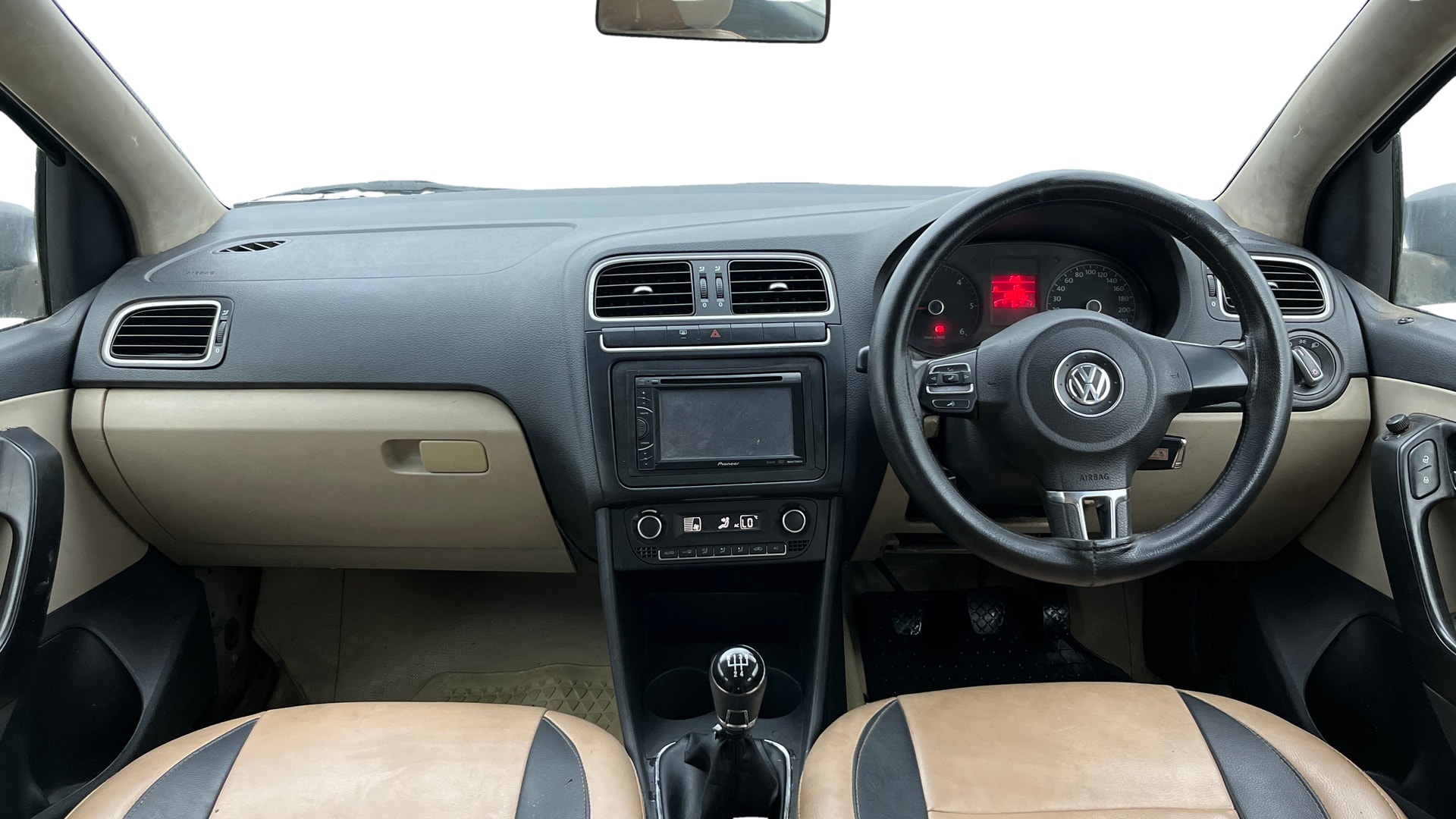 View 2013 Volkswagen Polo 1.2 Highline Diesel Image 15 Used 2013 Volkswagen Polo 1.2 Highline Diesel Image 15