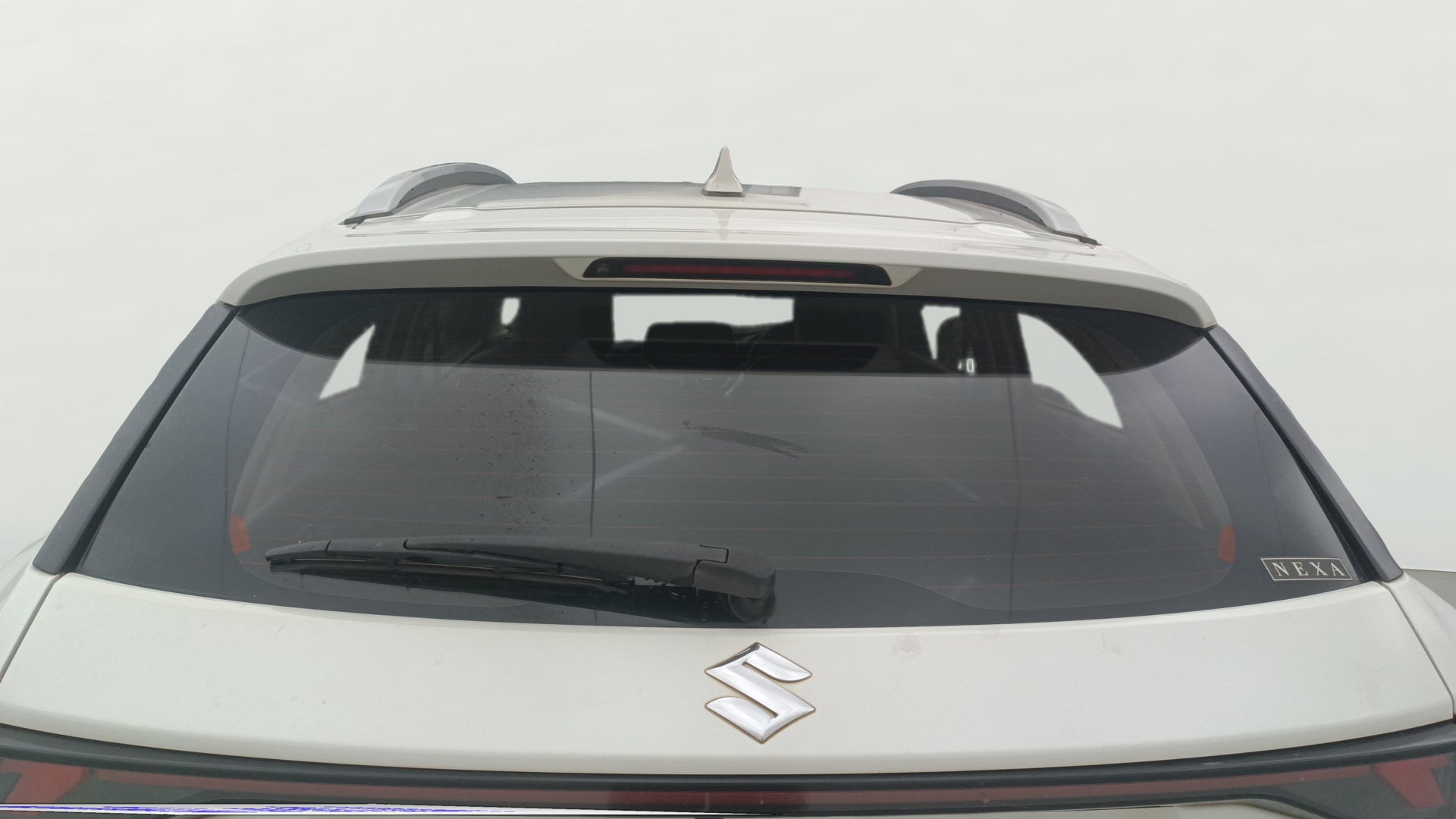View 2023 Maruti Suzuki 1000 Base Variant Image 3 Used 2023 Maruti Suzuki 1000 Base Variant Image 3