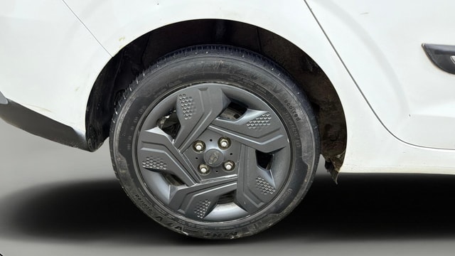 View Hyundai Aura Image 24 Used Hyundai Aura Image 24