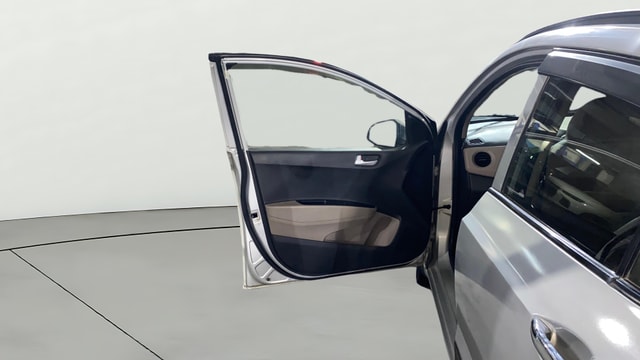 View Hyundai Grand i10 Image 31 Used Hyundai Grand i10 Image 31