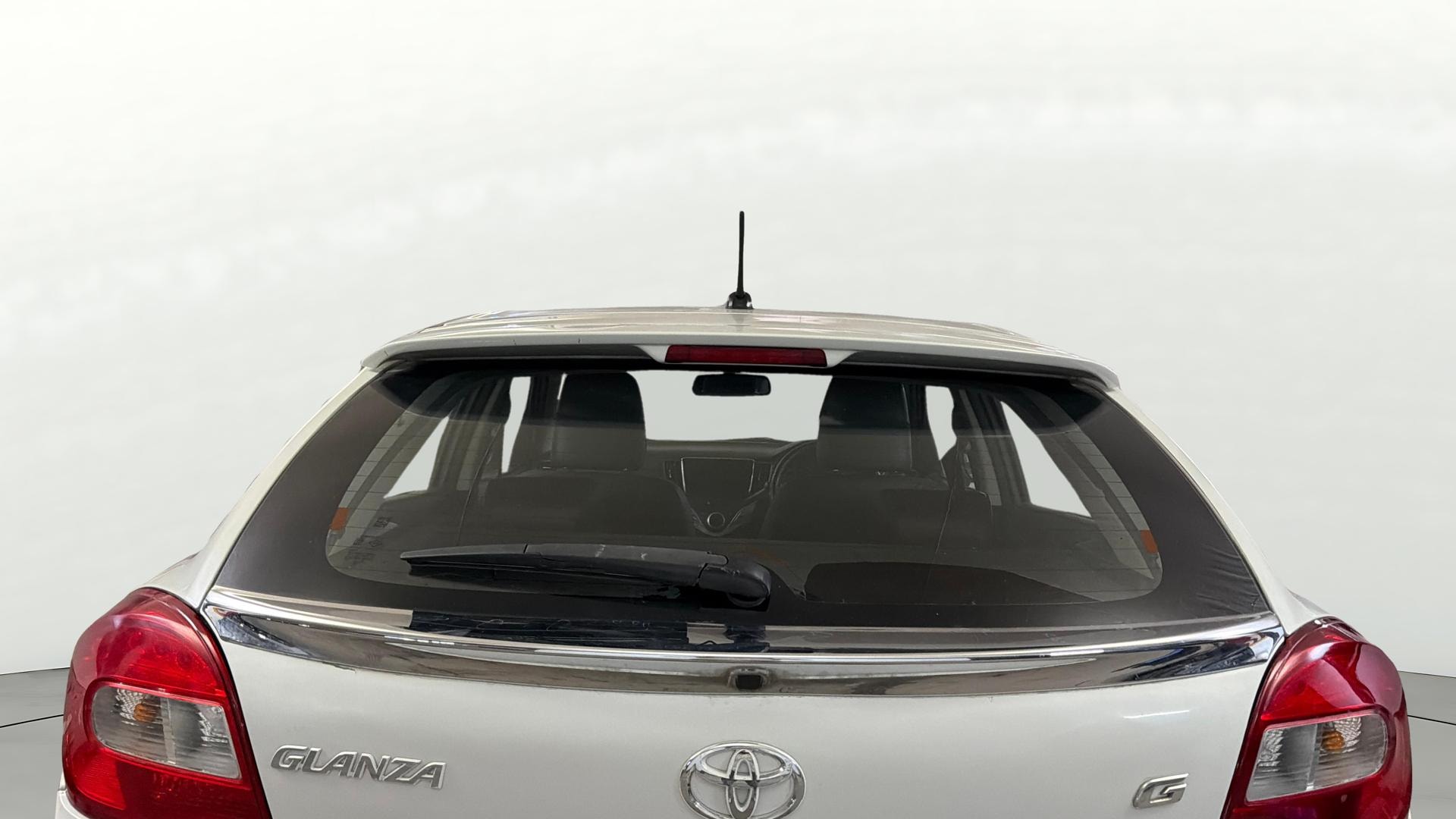 View 2020 Toyota Glanza G MT Image 4 Used 2020 Toyota Glanza G MT Image 4