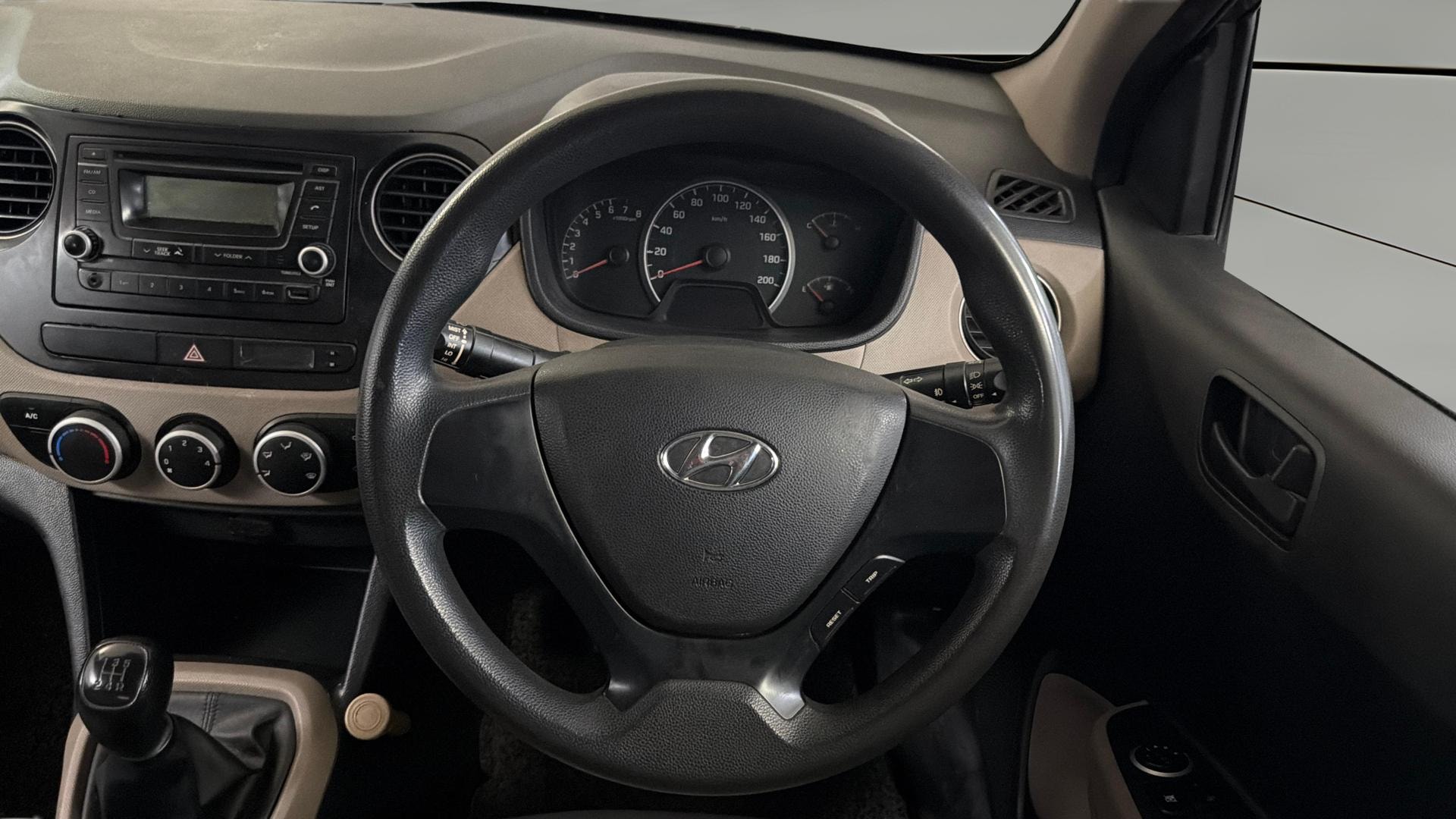 Used 2016 Hyundai Grand i10 Used 2016 Hyundai Grand i10