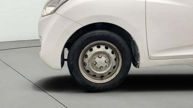 View Hyundai EON Image 27 Used Hyundai EON Image 27