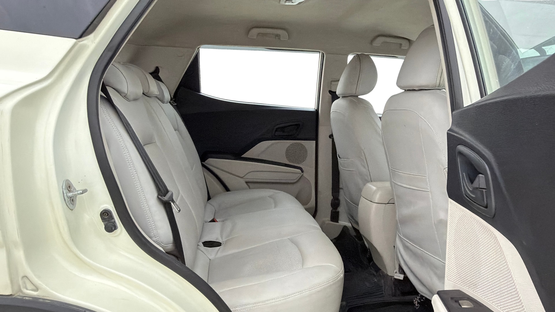 Used 2020 Mahindra XUV300 Used 2020 Mahindra XUV300